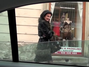 bruneta, zralá, milfka, pov