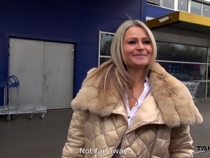 बड़े चूचे, कार, परिपक्व