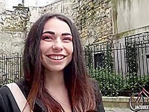 काले बालों वाली, हस्तमैथुन, इतालवी, बाहर