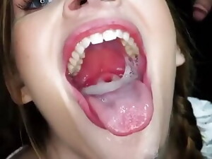 Gloryhole, Engolindo a porra