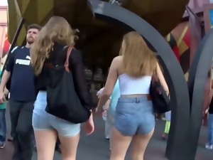 videregående, olabukser, tenåring, stram fitte, kikker