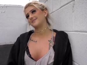 金发, 口射, 熟妇, 害羞的, 吞咽