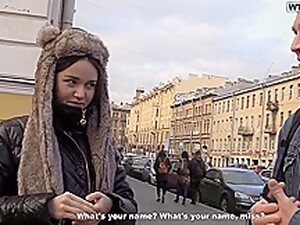 Cantik jelita, Ngentot rame-rame, Mandi pancuran, Buah dada kecil, Seks bertiga