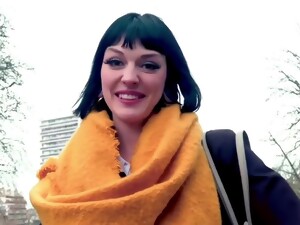 barna, seggbebaszás, francia, szabadtéri szex, harisnya