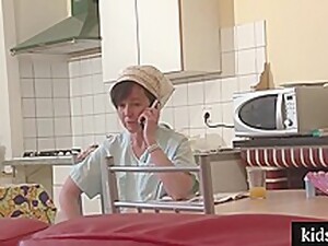 Mamás, Anal con mamás