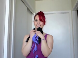 Berdansa, Ibu, Buka pakaian