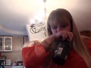 Belle donne grasse, Ubriachi, Masturbazione, Solitario, Sotto la gonna