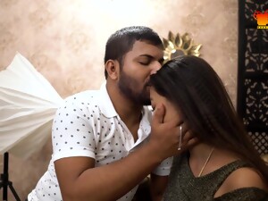 Seks nungging, Erotis, Pertama kali, Permainan, Gadis India