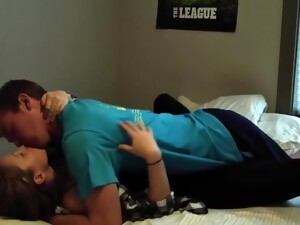 Girlfriend Gets A Creampie