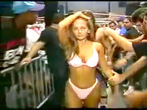 Kadın dövüşü, Ünlüler