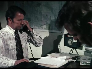 erotski, uniformisane