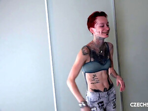 Casting Couch, Small Tits Sex, Vidéos Hd