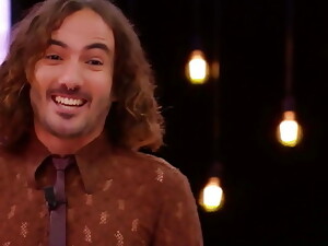 Итальянки, Нудисты, На публике