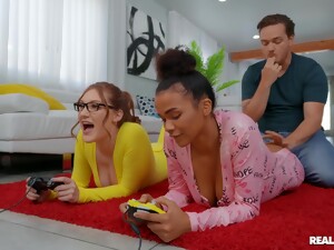 Energized Gaming Girls Decide To Pause A Little And Fuck