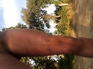 sæd indeni, flashing, masturbering, udendørssex, strømpebukser, shemale, amatør