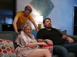 जोड़ा, मुँह में वीर्य, वीर्य-पिचकारी, गृहणी, प्राकृतिक