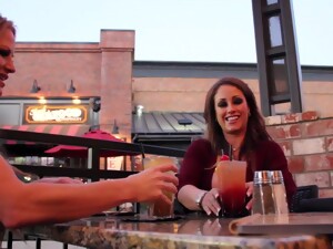 Donna-Donna-Uomo, MILF, Sesso a tre