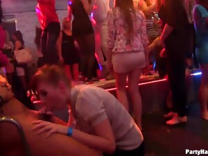 حفلة, شعر قصير