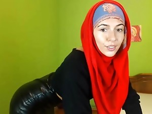 Sepatu hak, Baju karet, Bahan kulit, Pakaian elastis, Webcam