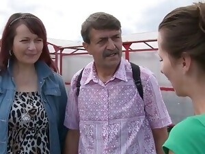 肛交, 肥臀, 公交车, 口爆, 夫妻