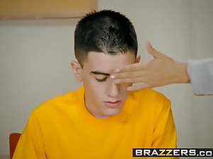 stor kuk, stora bröst, avsugning, sperma i mun, sjuksköterska