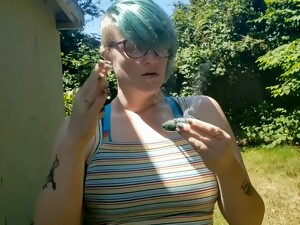 Duże tyłki, Taniec, Podwójna penetracja, Babci, Majteczki