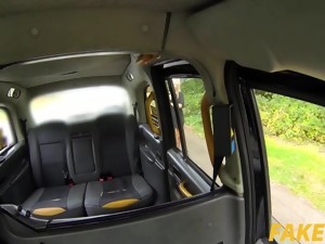 μεγάλος κώλος, μεγάλη πούτσα, μεγάλα βυζιά, ξανθιά, ταξί, έφηβη