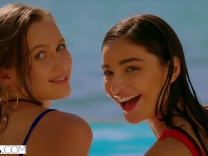 VIXEN College Student Has Secret Sex With Couple While On Vacation - Alberto Blanco