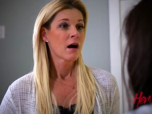 India Summer And Shyla Jennings Lesbians Incredible Sex Clip