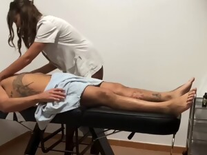 Chica bonita, Tetas grandes, Corridas, Italianas