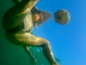 under vand