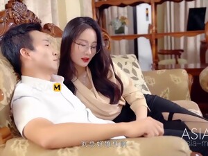 Bukkake, Divertidas, Nudista, Secretaria, Medias largas