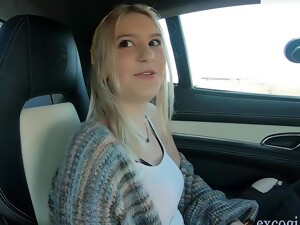 Pieds, Fétichisme, Femme fontaine