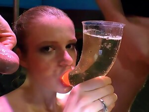 Большая жопа, Большой член, Брюнетки, Анал со зрелыми, Милф