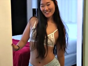 Culo grande, Filipinas, Tetas pequeñas