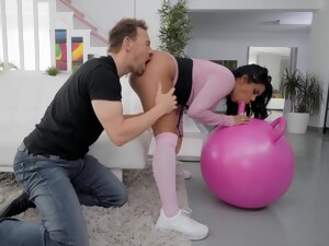 巨乳, 黒い肌, ラテン人, 青姦, スペイン人