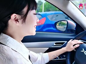 Китаянки, Колготки, На публике