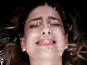 ブルネット, ぶっかけ, ザーメン, 顔射, 貧乳