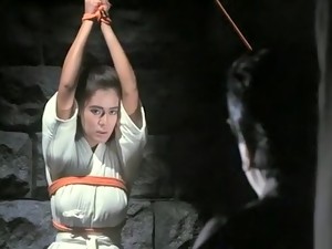 Ran Masaki - Beautiful Teacher In 'Torture Hell' (1985)
