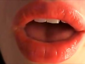 Foto dekat, Ngomong kotor, Mencium