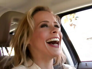 입 속에 사정, 사정씬, 정액 마시기