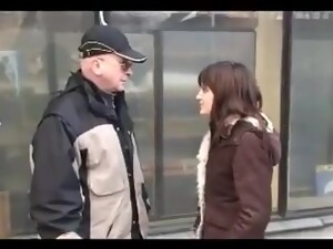A Chance Meeting With Grandpa Ends With A Lovely Fuck !