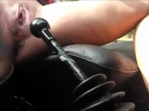 В машине, Оргазм, На публике