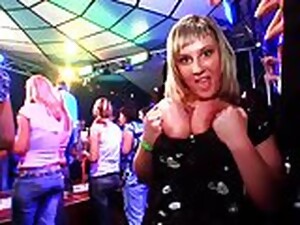 Tetek besar, CFNM, Cara alami, Pesta seks, Pesta