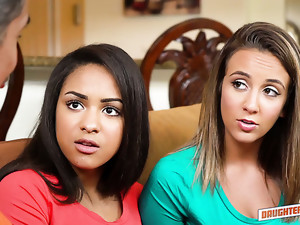 kráska, stříkání na obličej, jihoameričanka, starý a mladá, starý muž, kalhotky, student