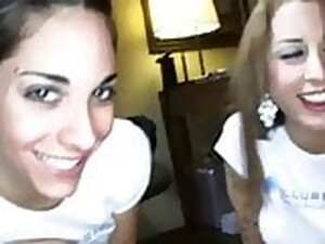 ladyboy, pov, shemale, shemale neukt meisje