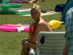 plaža, svršavanje po licu