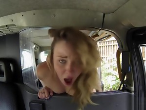 Kontol gede, Tetek besar, Taksi, Gadis remaja