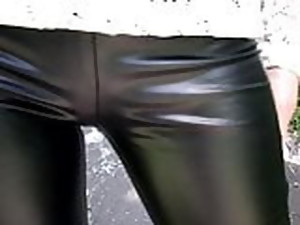 Rambut pirang, Organ kaki, Fetish, Sepatu hak, Bahan kulit, Tubuh kurus