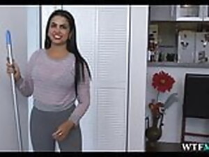 Latinalar, Hizmetçi, Para, Amatörler